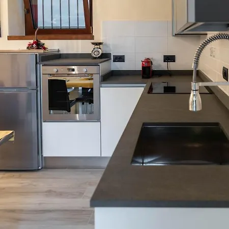 La Picchiera - Silvio Apartment *